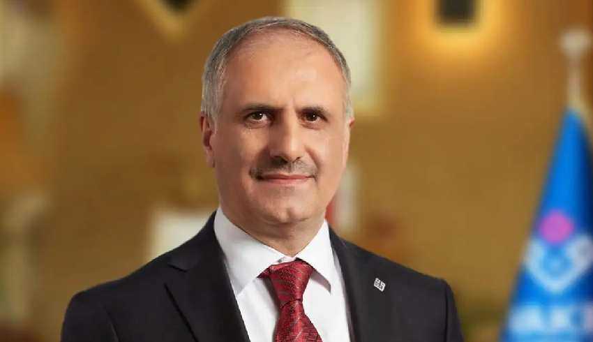 Vakıf Katılım'da İkram Göktaş gitti, Osman Çelik geldi