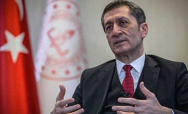 Bakan Ziya Selçuk'tan liselerde yüz yüze sınav açıklaması